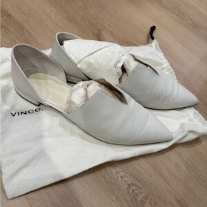 Vince White Leather Darlington Flats - size 9.5 with box